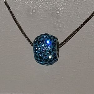 BEAUTIFUL STERLING SILVER CRYSTAL PENDANT W/CHAIN